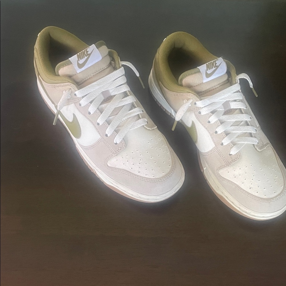 Nike White and Olive Green Low-Top Dunks